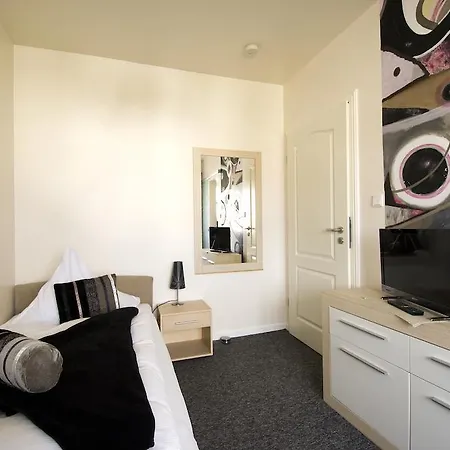 Baltik Hotel Guest house 3*